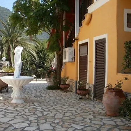 Hotel apartamentowy Kantaros Ýpsos